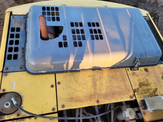 2003 SUMITOMO SH200-3