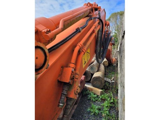 2017 HITACHI ZX200-5B
