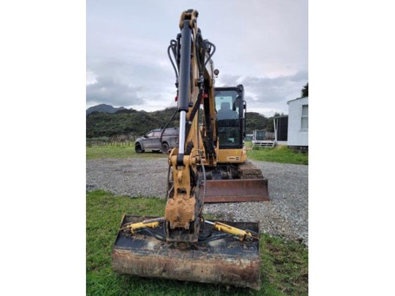 2019 CATERPILLAR 305.5E2