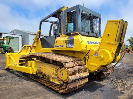 2004 KOMATSU D65PX-15