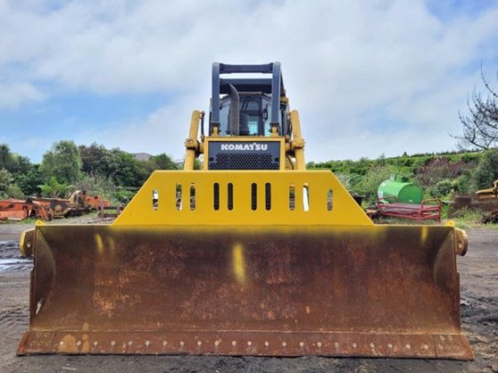 2004 KOMATSU D65PX-15