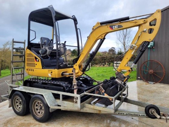 2014 CATERPILLAR 301.7D