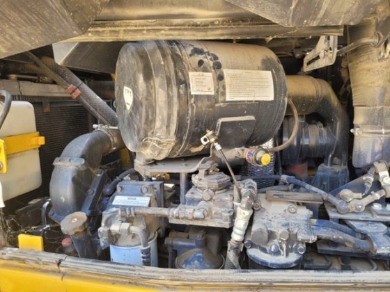 2021 KOMATSU D85EX-15 EO