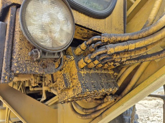 1983 CATERPILLAR 120G