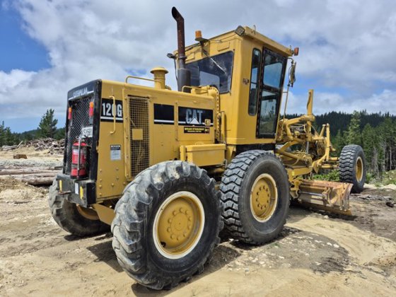 1983 CATERPILLAR 120G