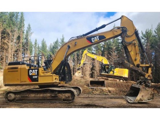 CATERPILLAR 326 FL