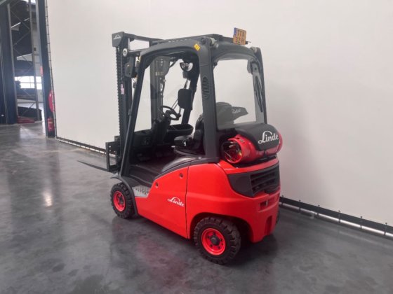 2015 Linde 391