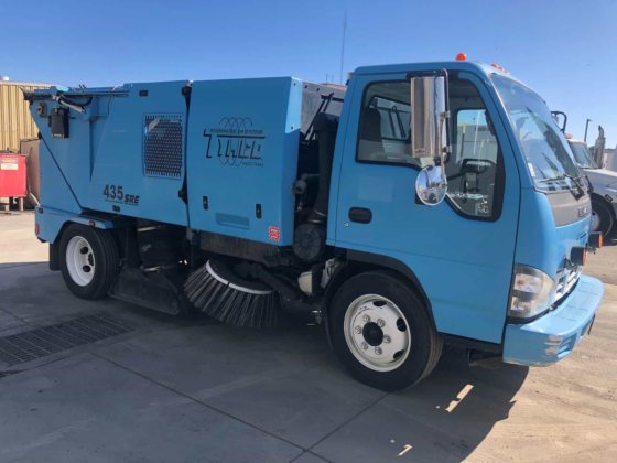 Model 435 Sweeper 2007 Tymco 435 Sweeper in Napa, CA, USA