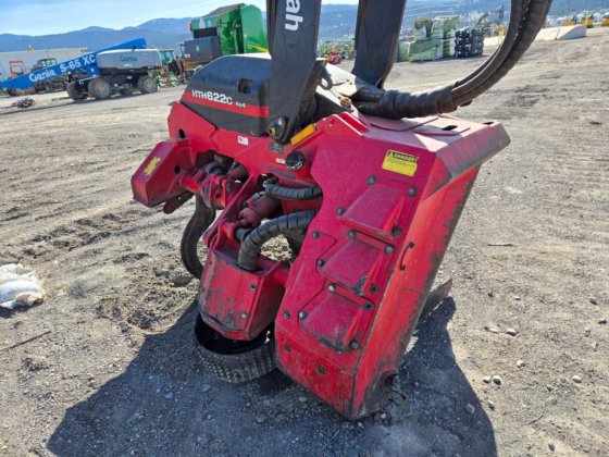 2019 John Deere 2154G