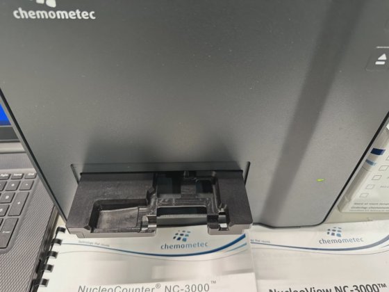 Chemometec NucleoCounter NC-3000 Advanced image cytometer Cell Analyzer ...