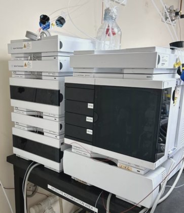 Agilent 6420 Triple Quad Clinical LC/MS Spectrometer / HPLC / PC Setup ...