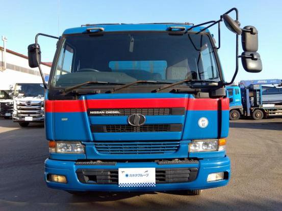 2005 日産UD　ビックサム