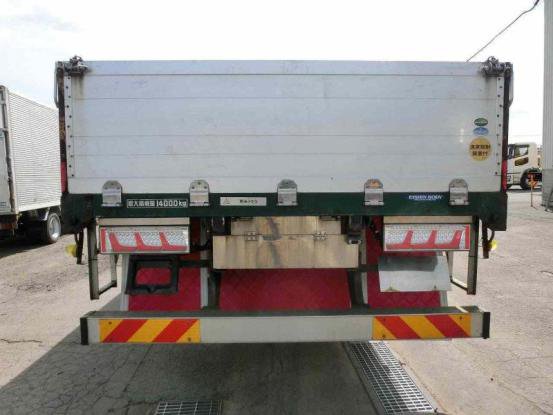 2017 三菱ふそう　スーパーグレート