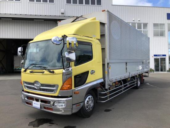 2013 日野　レンジャ－