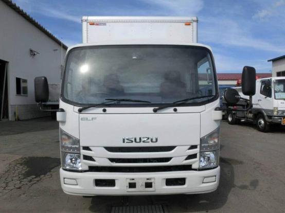 2018 いすゞ　エルフ