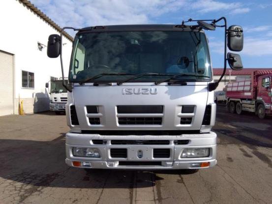 2008 いすゞ　ギガ