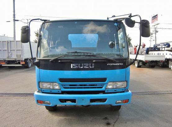 2005 いすゞ　フォワード