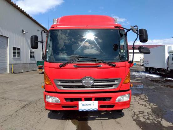 2009 日野　レンジャ－