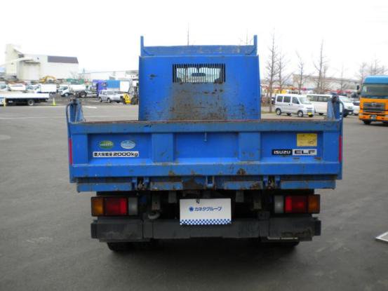 2017 いすゞ　エルフ