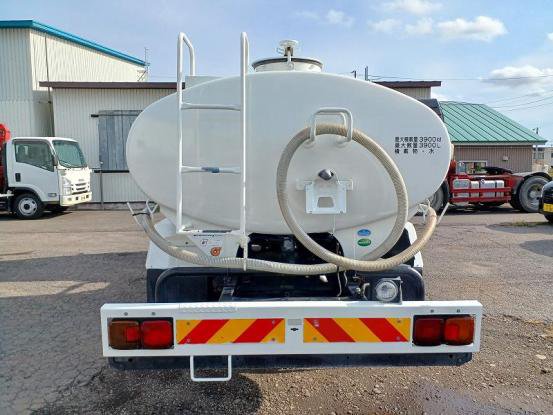 2015 日野　レンジャ－