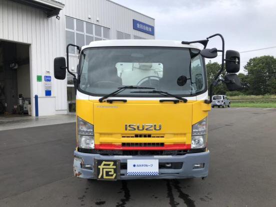 2015 いすゞ　フォワード
