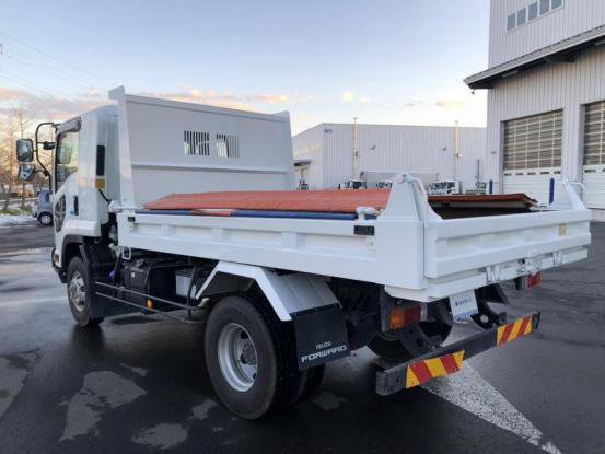 2020 いすゞ　フォワード