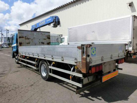 2008 いすゞ　フォワード