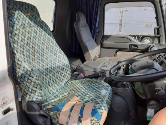 2007 いすゞ　フォワード