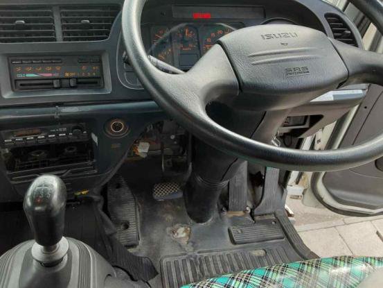 2007 いすゞ　フォワード