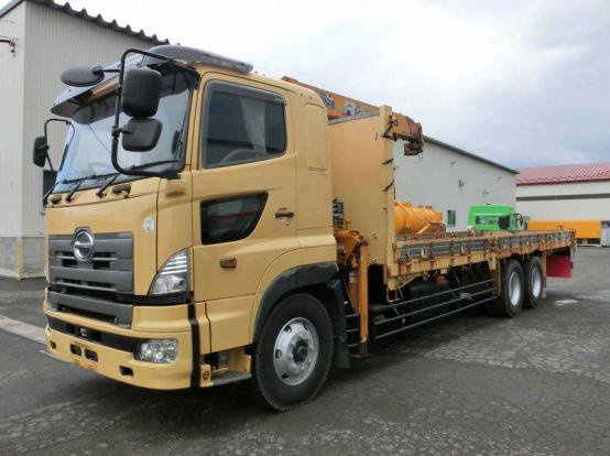 2008 日野　プロフィア