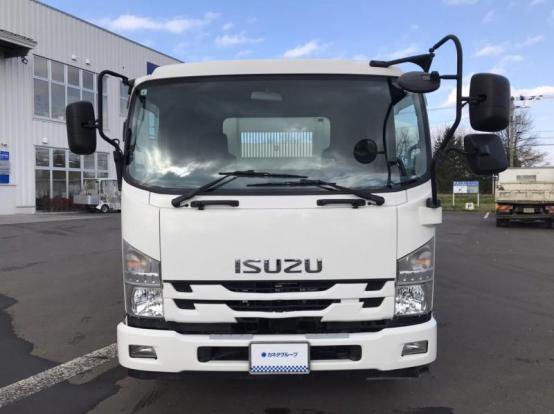 2017 いすゞ　フォワード