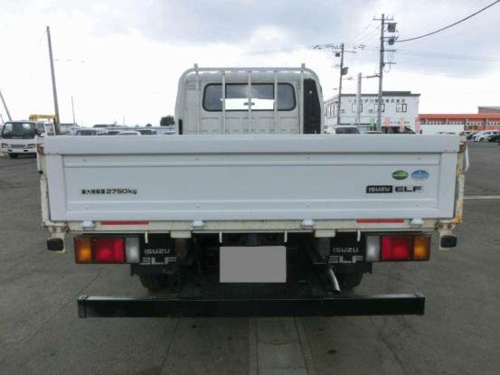 2018 いすゞ　エルフ