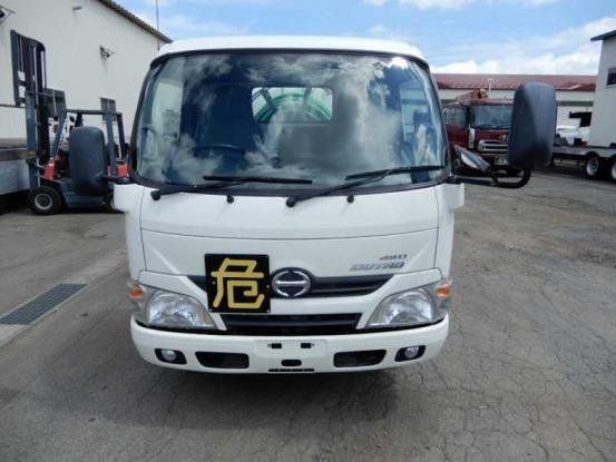 2016 日野　デュトロ