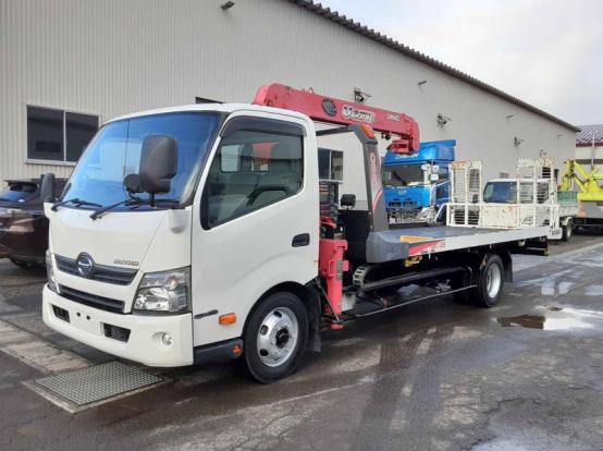 2015 日野　デュトロ