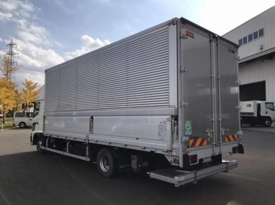 2023 日野　レンジャー