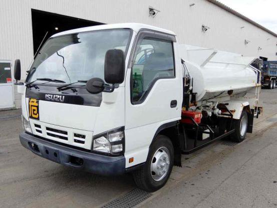 2006 いすゞ　エルフ