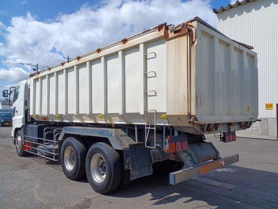 2007 日野　プロフィア