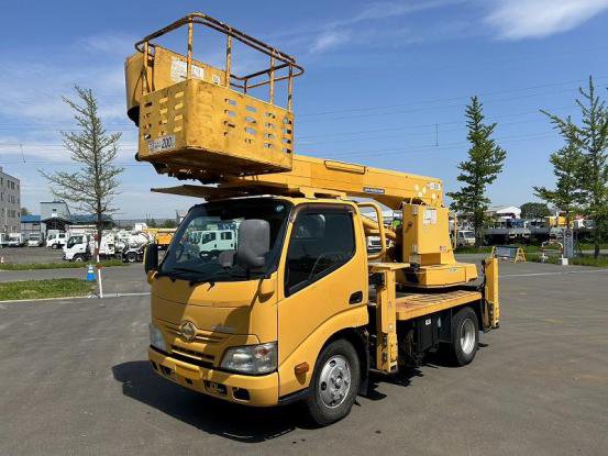 2012 日野　デュトロ