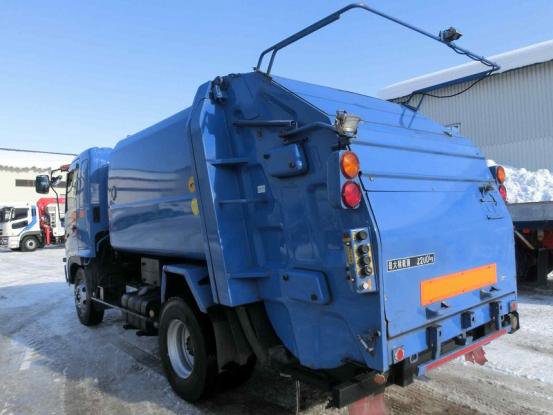 2006 日野　レンジャ−