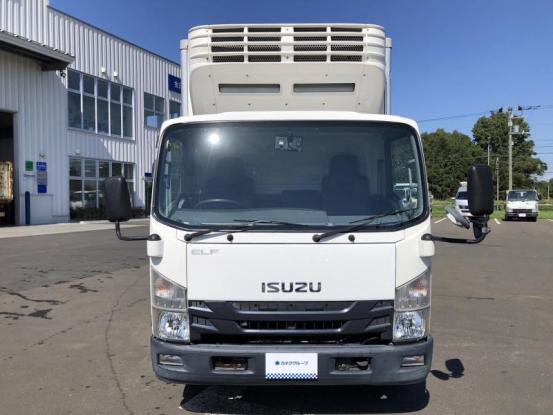 2017 いすゞ　エルフ