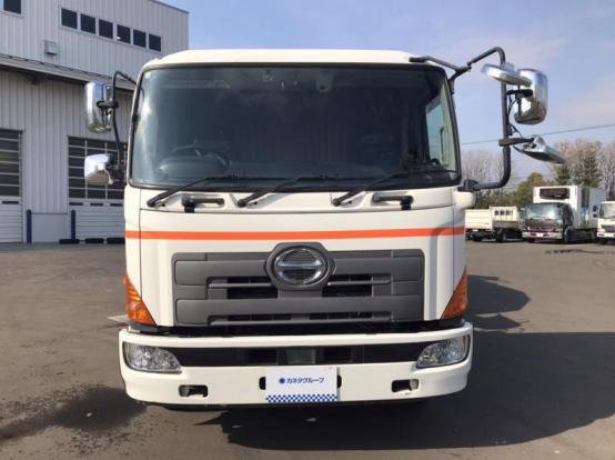 2015 日野　プロフィア