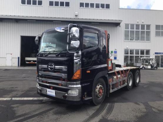 2014 日野　プロフィア