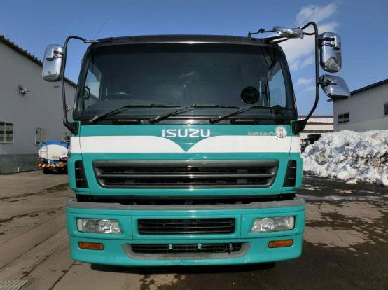 2004 いすゞ　ギガ