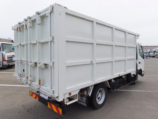 2016 日野　デュトロ