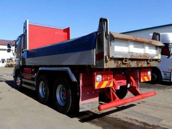 2016 日野　プロフィア