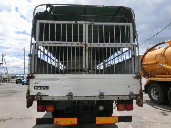 2006 いすゞ　フォワード