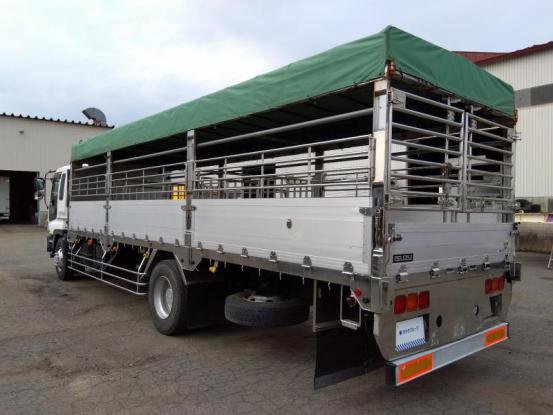 2002 いすゞ　ギガ