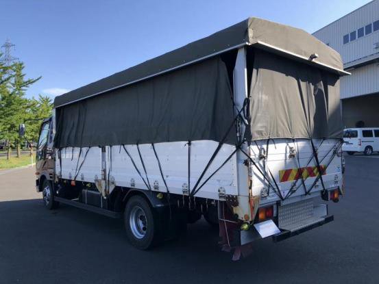 2018 三菱ふそう　ファイター