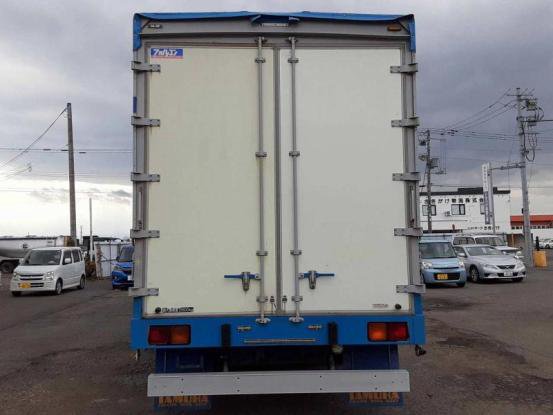 2012 いすゞ　フォワード