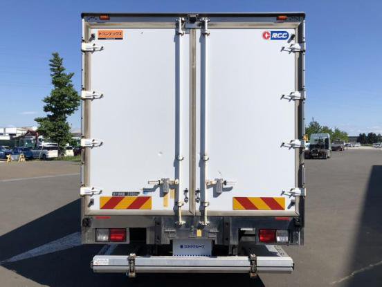 2020 日野　レンジャ－